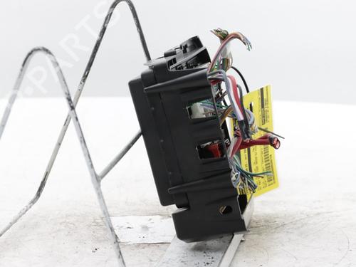 Fuse box RENAULT CAPTUR II (HF_) TCe 140 (HFN0) | BP37872896E1 - Image 9