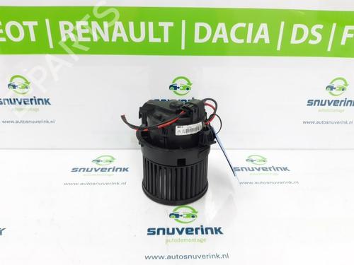 Heater blower motor PEUGEOT 2008 I (CU_) 1.2 THP 130 / PureTech 130 (130 hp) 13324333