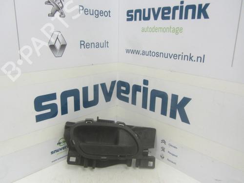 Used Interior roof handle Interior roof handle 24162125 24162125