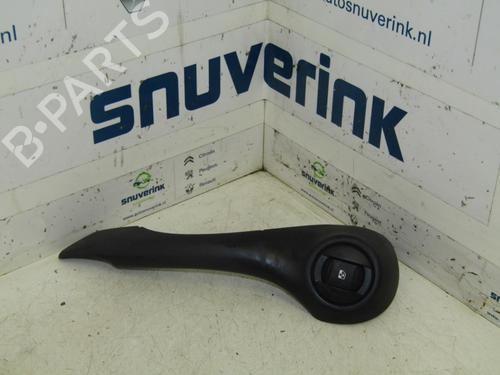 Used Switch RENAULT CLIO III (BR0/1, CR0/1) 1.2 16V (BR02, BR0J, BR11, CR02, CR0J, CR11) (75 hp) 16408620