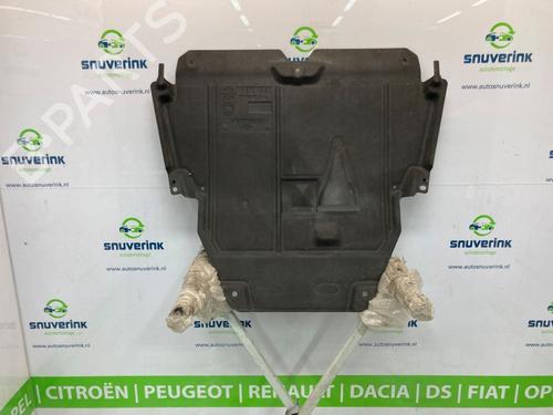 Used Underbody protection Underbody protection 21544297 21544297
