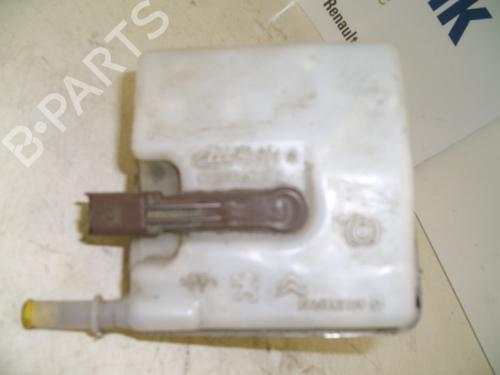 Brake master cylinder PEUGEOT 5008 (0U_, 0E_) 1.6 HDi | BP16408516M77 