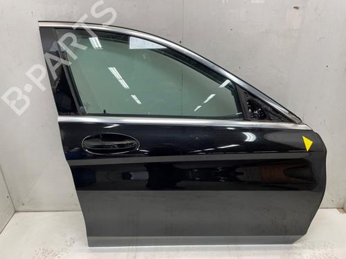 Used Right front door MERCEDES-BENZ C-CLASS (W205) C 350 e (205.047) (279 hp) 29426361