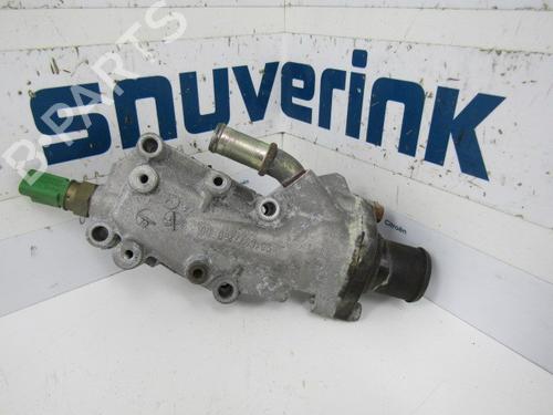 Used Thermostat housing PEUGEOT 206 CC (2D) 1.6 16V (2DNFUF, 2DNFUR) (109 hp) 21111560