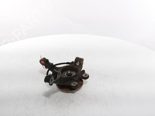 Used Right front steering knuckle OPEL CORSA F (P2JO) 1.2 (68) (101 hp) 28005561
