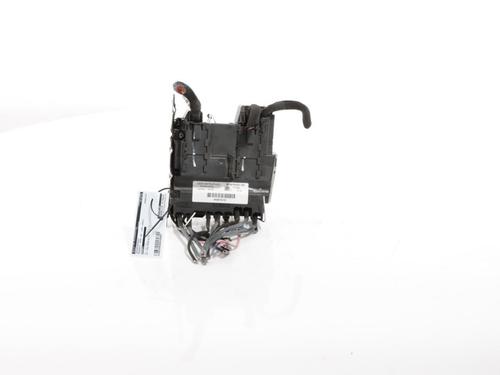 Used Fuse box Fuse box 27093183 27093183