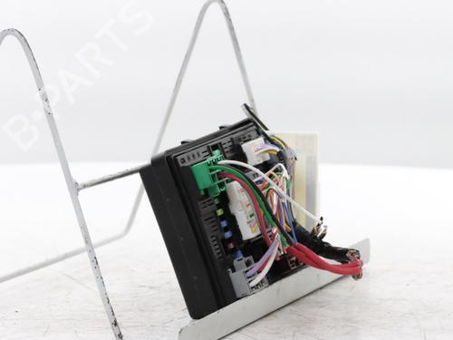 Fuse box RENAULT ARKANA I (LCM_, LDN_) 1.3 TCe 140 (LDN0) | BP33696670E1 - Image 9