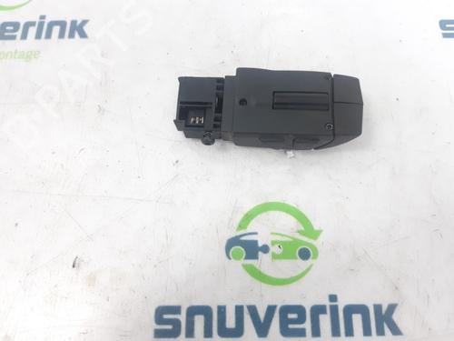 Steering wheel controls RENAULT TRAFIC II Van (FL) 2.0 dCi 90 (FL0H, FL00, FL01, FL0M, FL0P, FL0S) | BP24164209E15 - Image 3