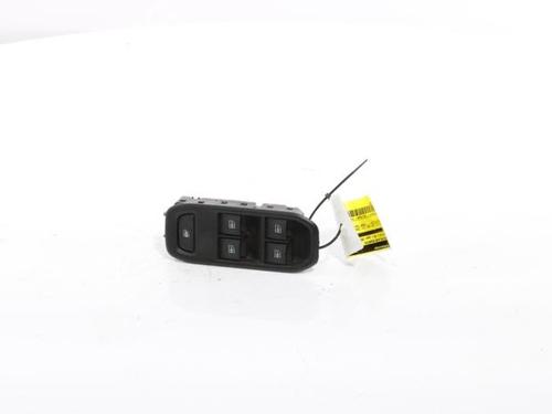 switch-dacia-duster-hm_-2017-27287578 main image