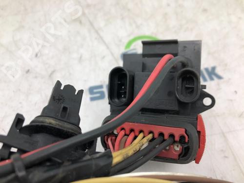 Used Heater resistor RENAULT CLIO II (BB_, CB_) 1.4 16V (B/CB0P, BB13) (98 hp) 21099439