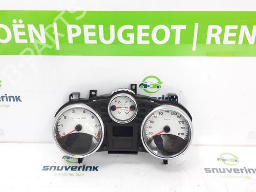 Used Instrument cluster Instrument cluster 37072029 37072029