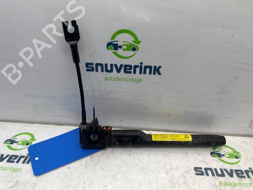 Sikkerhedssele-spænde PEUGEOT 5008 (0U_, 0E_) 1.6 HDi (110 hp) 16253209