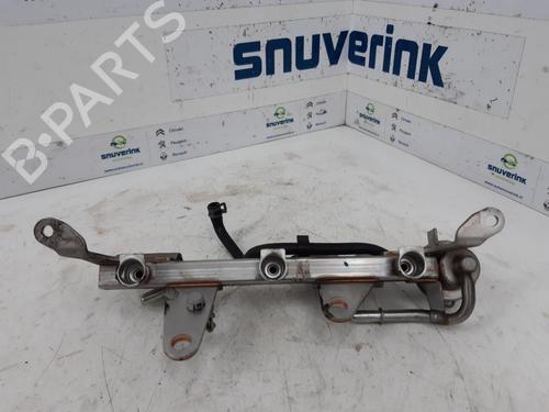 Used Injection rail Injection rail 13323626 13323626