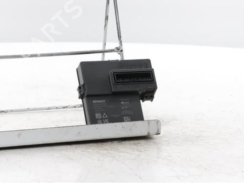 Used Control unit Control unit DACIA DUSTER (PYM_, PYN_) 1.2 TCe 130 (131 hp) 40587928 40587928