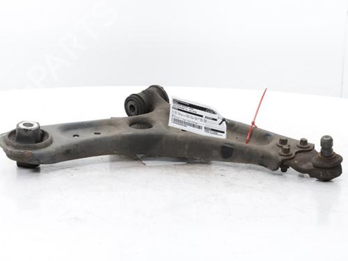 Used Right front suspension arm Right front suspension arm 37262857 37262857
