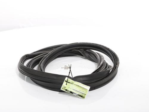 Used Rubber door seal OPEL ASTRA L (O5) 1.5 Turbo D (FBYHZT, FBYHZJ) (131 hp) 27287541