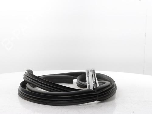 Gummiliste Gummiliste MERCEDES-BENZ CITAN Box Body/MPV (W415) 109 CDI (415.601, 415.603, 415.605) (90 hp) 33697171 33697171