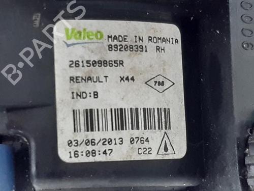 Right front fog light RENAULT TWINGO II (CN0_) 1.2 16V (CN04, CN0B) | BP40571616C31 - Image 2