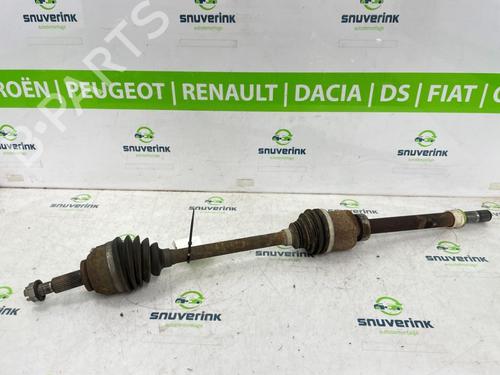 Used Right front driveshaft OPEL VIVARO B Van (X82) 1.6 CDTI (05) (125 hp) 26665526