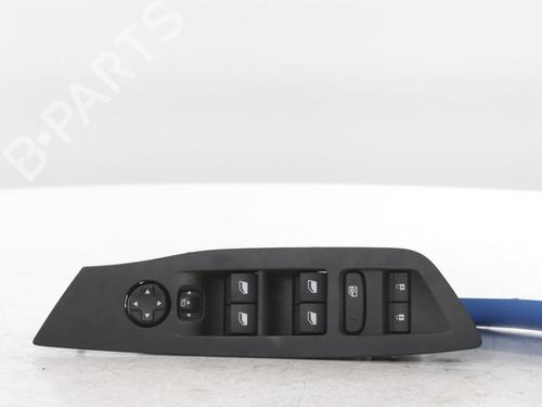 Used Switch Switch PEUGEOT 308 SW III (FC_, FJ_, FR_, F4_, FN_) PureTech 130 (FRHNSL, FRHNST) (131 hp) 33697064 33697064