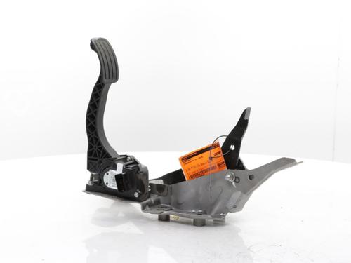 Used Break pedal Break pedal 38545010 38545010
