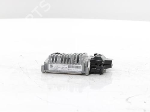 Used Control unit Control unit PEUGEOT 308 SW III (FC_, FJ_, FR_, F4_, FN_) Hybrid 180 (F4DGXT) (181 hp) 40542924 40542924