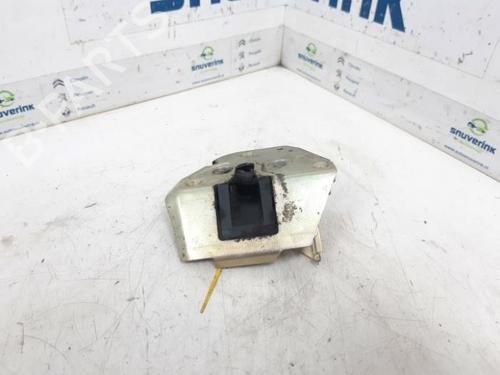 Used Rear left lock Rear left lock PEUGEOT 807 (EB_) 2.2 HDi (128 hp) 40568795 40568795
