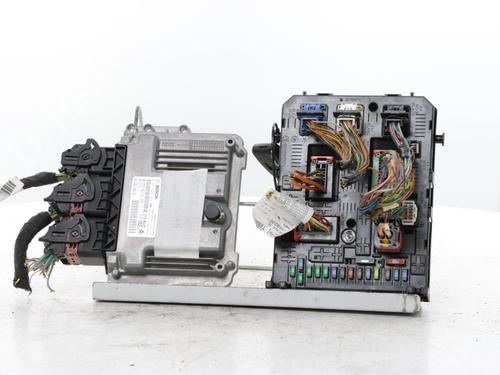 Used Engine control unit (ECU) Engine control unit (ECU) PEUGEOT 5008 (0U_, 0E_) 1.6 16V (120 hp) 34566916 34566916