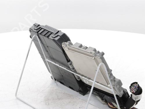 Engine control unit (ECU) PEUGEOT 3008 II SUV (MC_, MR_, MJ_, M4_) Hybrid | BP30186502M57 