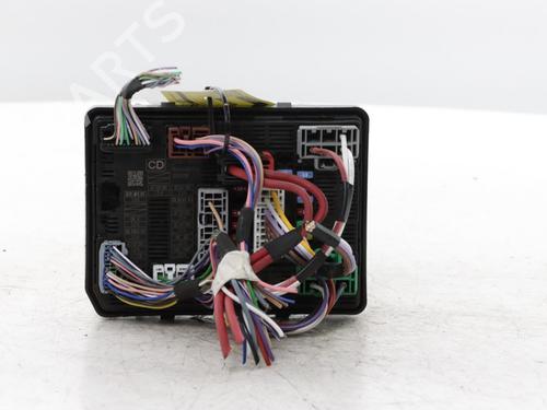 Used Fuse box Fuse box 38347491 38347491