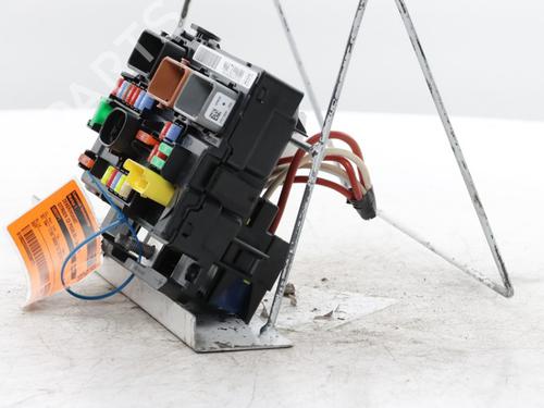 Fuse box CITROËN C3 Picasso (SH_) 1.2 THP 110 (SHHNZ6) | BP38264172E1 - Image 3