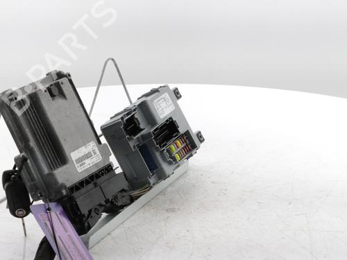 Engine control unit (ECU) FIAT DOBLO Cargo (263_) 1.6 D Multijet (263WXD1B, 263WXR1B, 263WXX1B, 263ZXD1B,... | BP30186386M57 