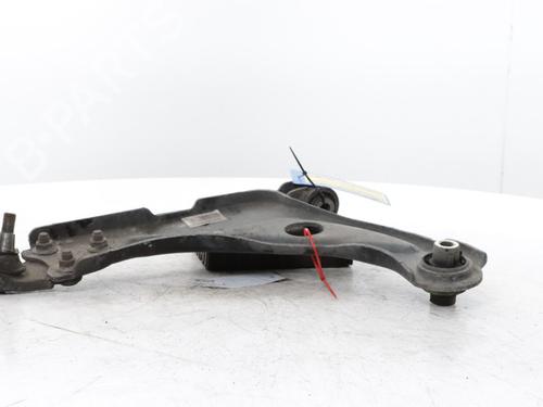 Used Right front suspension arm Right front suspension arm PEUGEOT 5008 II (MC_, MJ_, MR_, M4_) 1.2 THP (MRHNYH, MRHNYW, MRHNSJ, MRHNSU, MRHNSM) (131 hp) 34423946 34423946