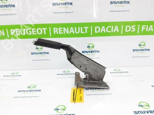 Used Hand brake RENAULT MEGANE III Hatchback (BZ0/1_, B3_) 1.5 dCi (BZ09, BZ0D, BZ1W, BZ29, BZ14) (110 hp) 13192592