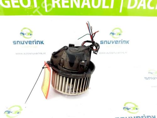 Used Heater blower motor Heater blower motor CITROËN JUMPER I Bus (230P) 2.5 D (86 hp) 40570452 40570452