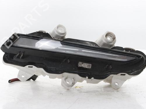 Used Right daytime light Right daytime light PEUGEOT 208 II (UB_, UP_, UW_, UJ_) e-208 (136 hp) 40297626 40297626