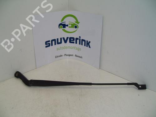 Used Front windshield wiper arm CITROËN JUMPER II Van 2.2 HDi 100 (101 hp) 13187996