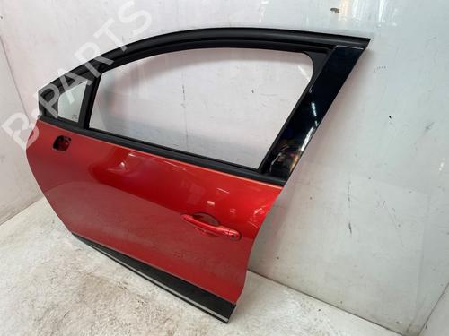 Left front door RENAULT CLIO IV Grandtour (KH_) 0.9 TCe 90 | BP30186876C2
