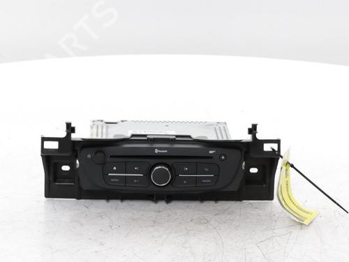 Used Radio RENAULT KANGOO Express (FW0/1_) 1.5 dCi 95 (FW16) (95 hp) 30186643