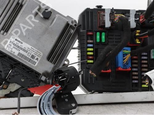 engine-control-unit-ecu-peugeot-partner-box-bodympv-k9-2018-38111399 main image