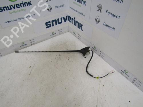 Antenne/Base PEUGEOT 208 I (CA_, CC_) 1.6 VTi (120 hp) 13188576