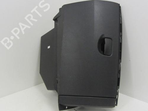 Handskerum RENAULT CLIO III (BR0/1, CR0/1) 1.5 dCi (BR17, CR17) (86 hp) 24161466