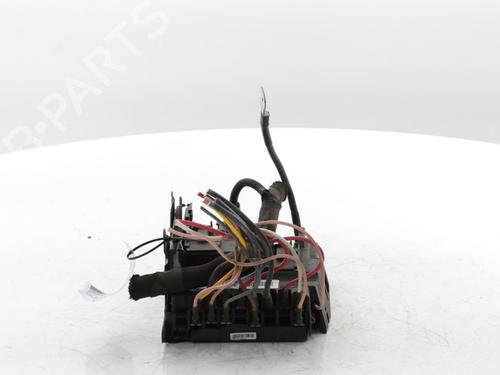 Fuse box PEUGEOT 3008 II SUV (MC_, MR_, MJ_, M4_) 1.2 THP/ PureTech 130 (MRHNSM, MRHNSU, MRHNSJ, MRHNYW,... | BP29241341E1 