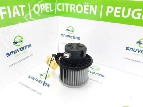 Used Heater blower motor Heater blower motor RENAULT KOLEOS I (HY_) 2.5 4x4 (HY0C, HY0N) (171 hp) 40569960 40569960