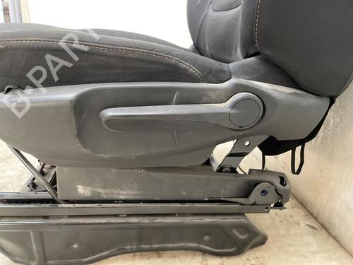 Left front seat RENAULT TRAFIC III Van (FG_) 1.6 dCi 125 (FGMH) | BP31960396C15