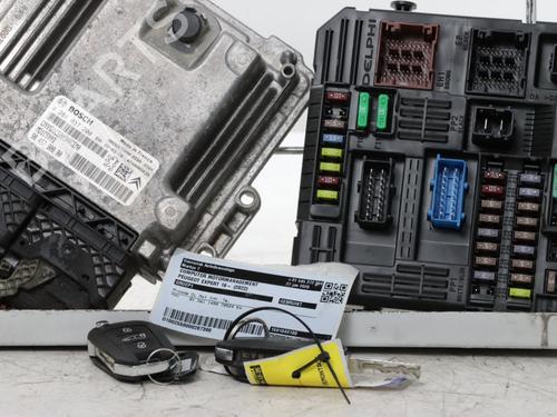 engine-control-unit-ecu-peugeot-expert-van-v_-2016-34563948 main image