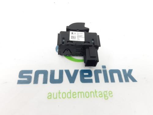 Switch CITROËN C4 II (NC_) 1.2 THP 130 (NCHNYM, NCHNYT) | BP24165328I30 