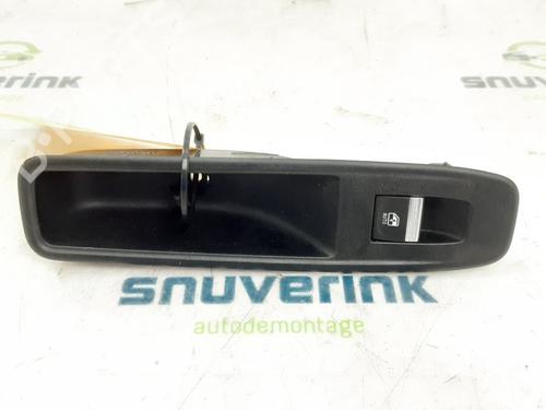 Used Switch Switch RENAULT ARKANA I (LCM_, LDN_) 1.6 E-TECH 145 (LDMU) (143 hp) 17764199 17764199