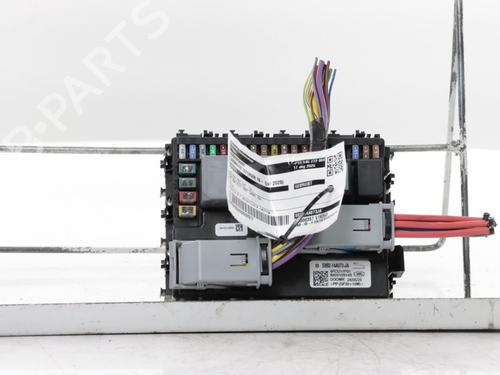 Used Fuse box Fuse box 39507937 39507937
