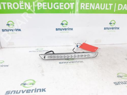 Used Third brake light Third brake light 13879380 13879380